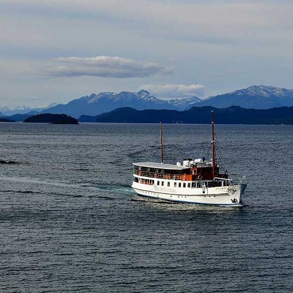 Mates – Travel Company